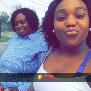 Meet your Posher, Akevinea